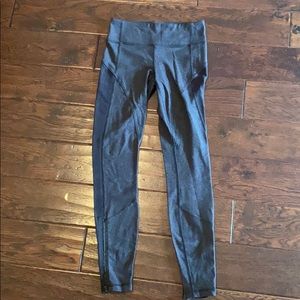 Lululemon leggings with moto/ankle detail